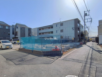 �O�ʓ��H�܂ތ��n�ʐ^ -