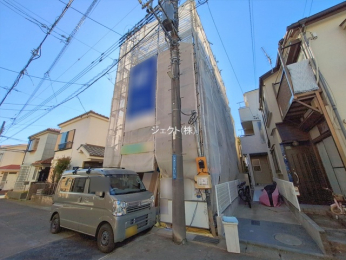 �O�ʓ��H�܂ތ��n�ʐ^ -