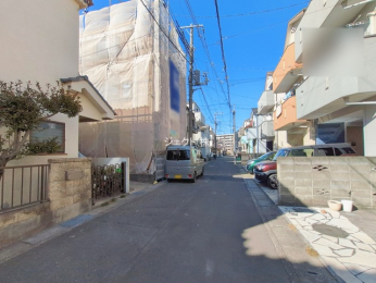 �O�ʓ��H�܂ތ��n�ʐ^ -