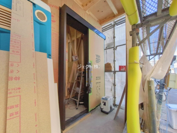 �O�ʓ��H�܂ތ��n�ʐ^ -