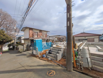 �O�ʓ��H�܂ތ��n�ʐ^ -