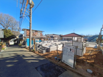 �O�ʓ��H�܂ތ��n�ʐ^ -