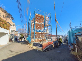 �O�ʓ��H�܂ތ��n�ʐ^ -