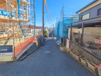 �O�ʓ��H�܂ތ��n�ʐ^ -