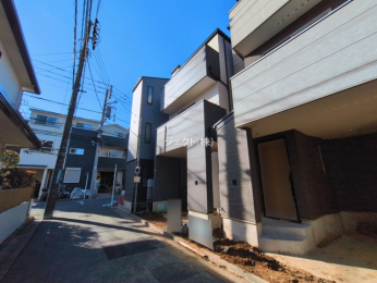 �O�ʓ��H�܂ތ��n�ʐ^ -