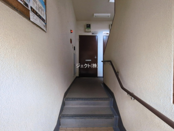 �G���g�����X -