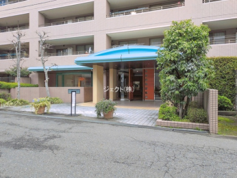 �G���g�����X -