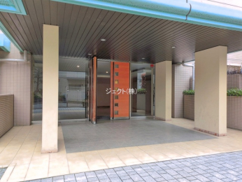 �G���g�����X -