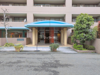 �G���g�����X -