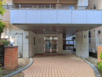 �G���g�����X -