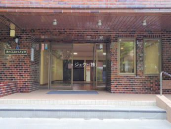 �G���g�����X -