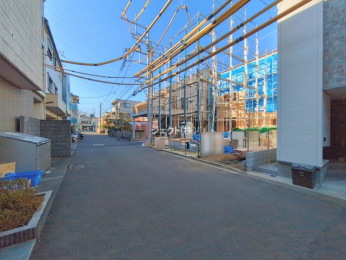 �O�ʓ��H�܂ތ��n�ʐ^ -