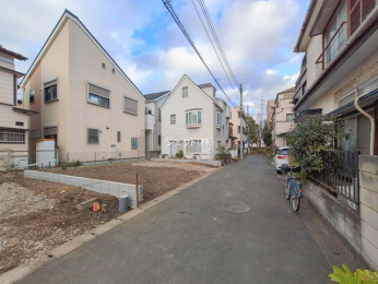 �O�ʓ��H�܂ތ��n�ʐ^ -