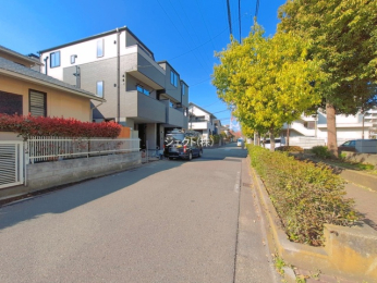 �O�ʓ��H�܂ތ��n�ʐ^ -