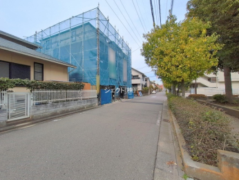 �O�ʓ��H�܂ތ��n�ʐ^ -