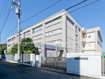 ���ӊ� ���s�����Ԓ��w�Z1300m