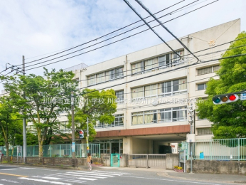 ���ӊ� ���s����쏬�w�Z1440m