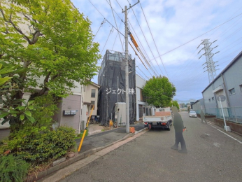 �O�ʓ��H�܂ތ��n�ʐ^ -