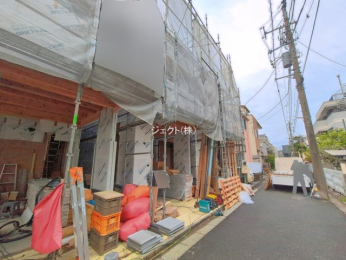 �O�ʓ��H�܂ތ��n�ʐ^ -