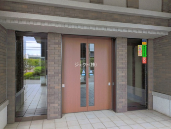 �G���g�����X -