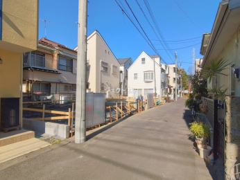 �O�ʓ��H�܂ތ��n�ʐ^ -