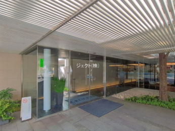 �G���g�����X -